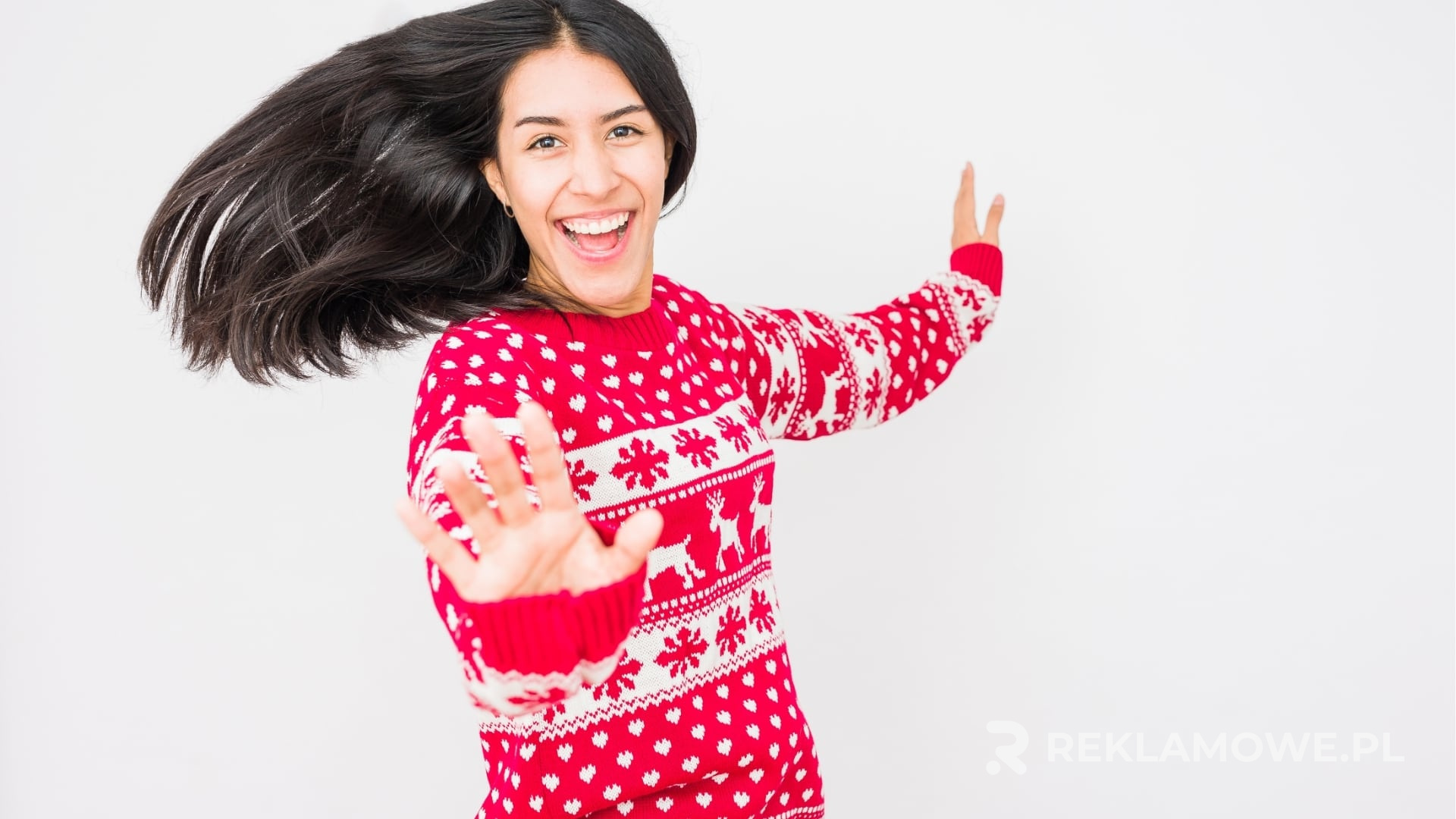 Trendy w świecie swetrów reklamowych w 2025 roku Modne swetry reklamowe w 2025 roku